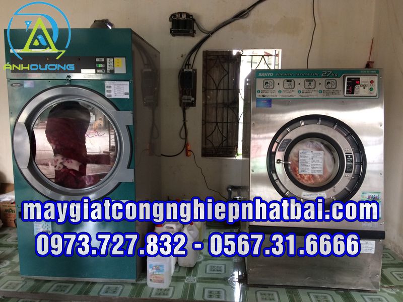 Máy giặt công nghiệp cũ lắp đặt tại Ứng Hòa Hà Nội